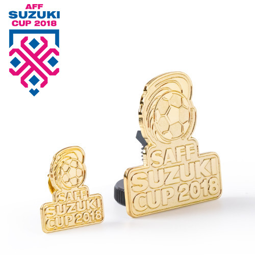 Suzuki_Cup_collar_pin_promotional_gift